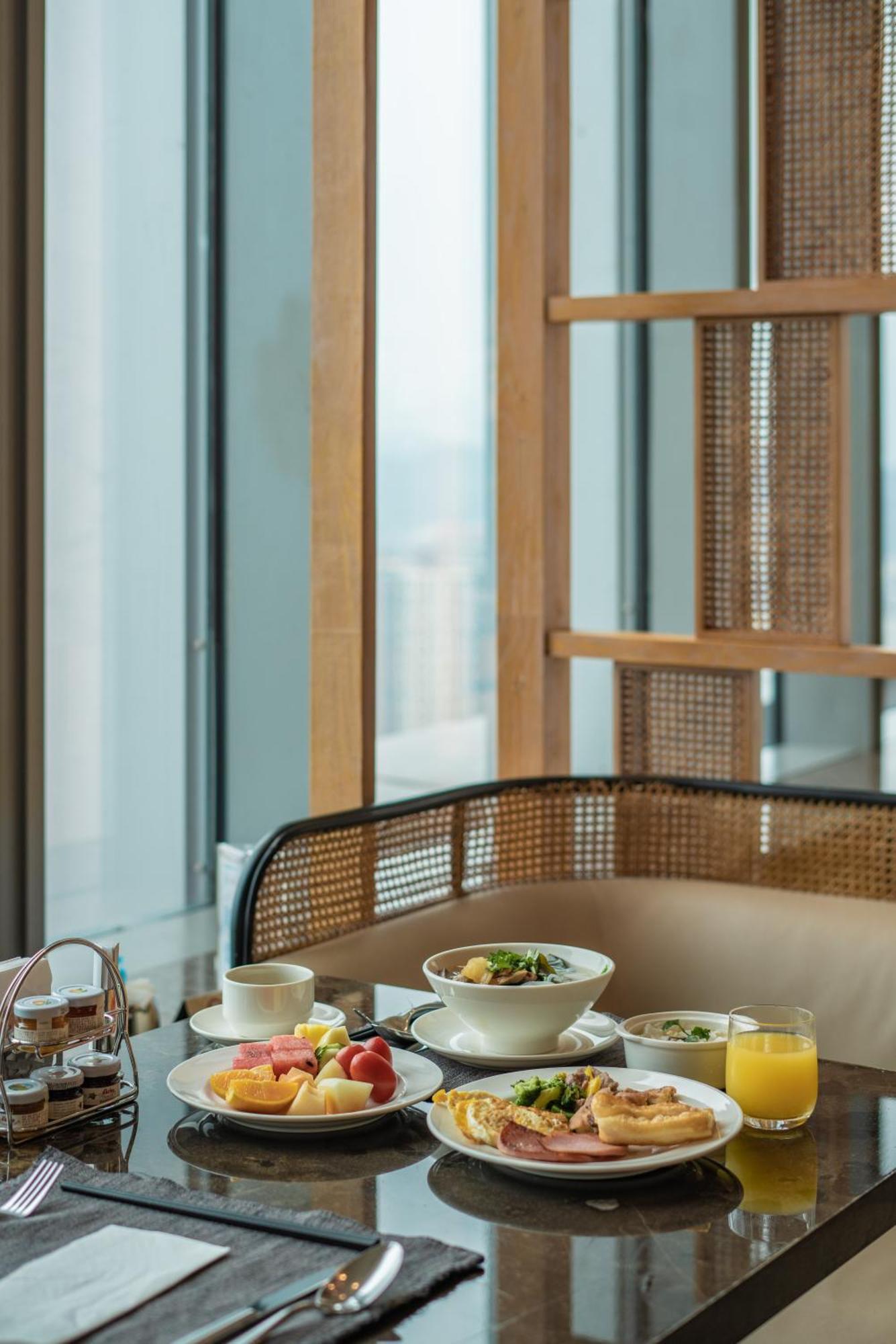 Готель Hilton Fuzhou Фучжоу Екстер'єр фото