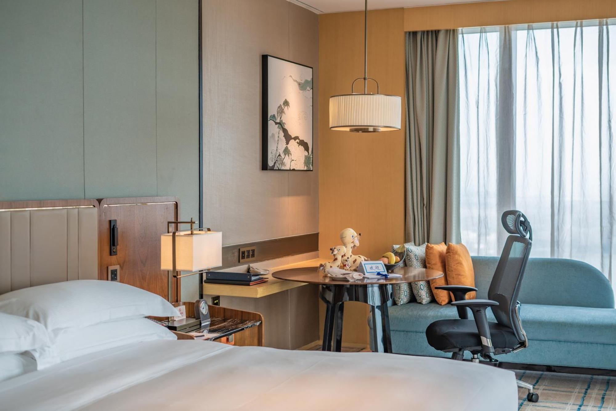 Готель Hilton Fuzhou Фучжоу Екстер'єр фото