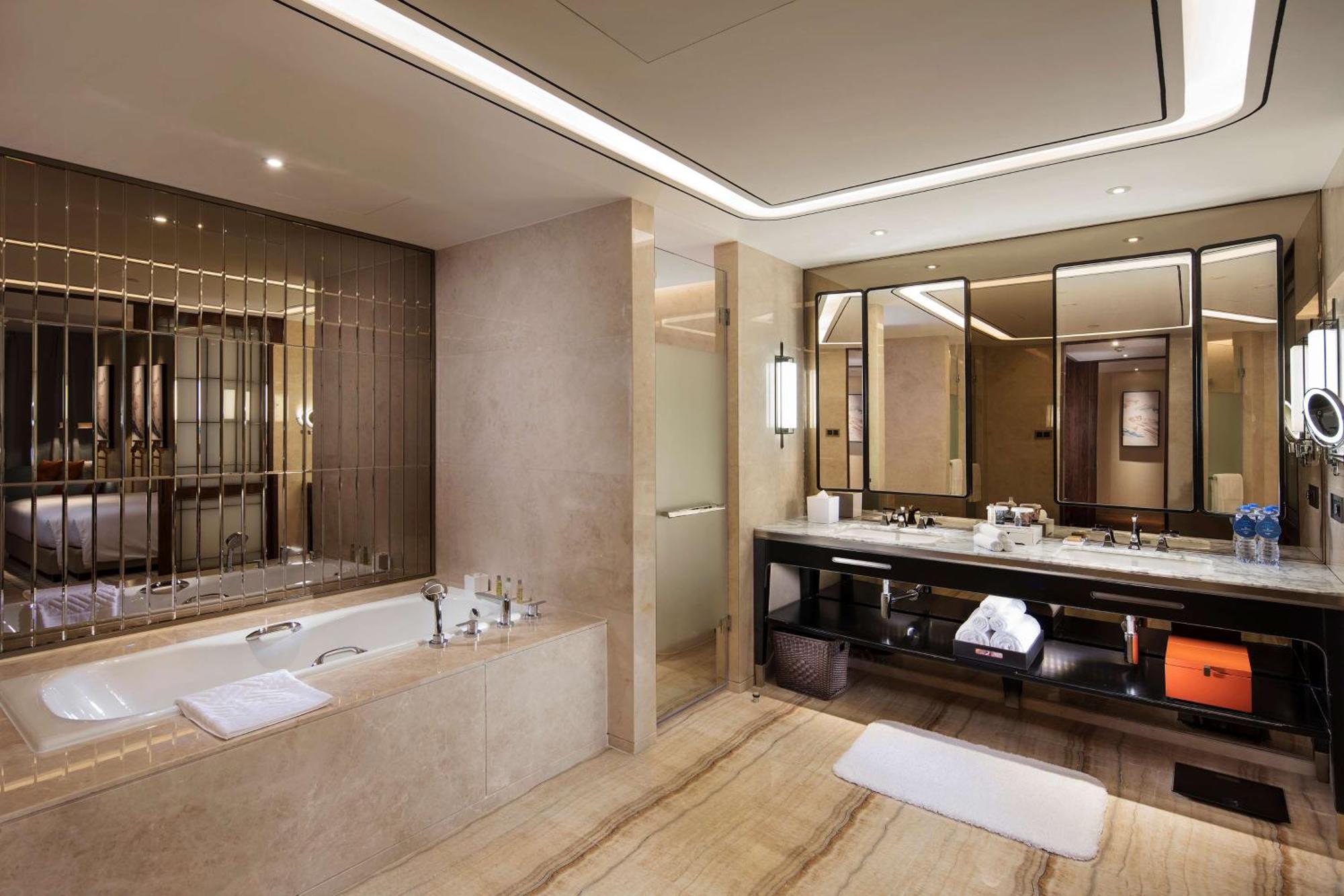 Готель Hilton Fuzhou Фучжоу Екстер'єр фото