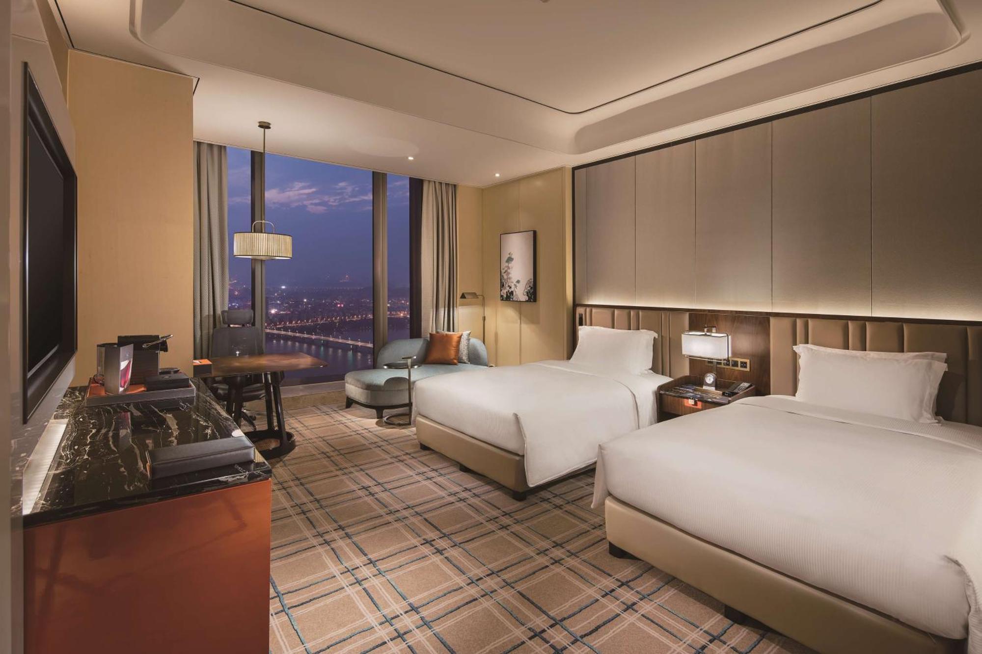 Готель Hilton Fuzhou Фучжоу Екстер'єр фото