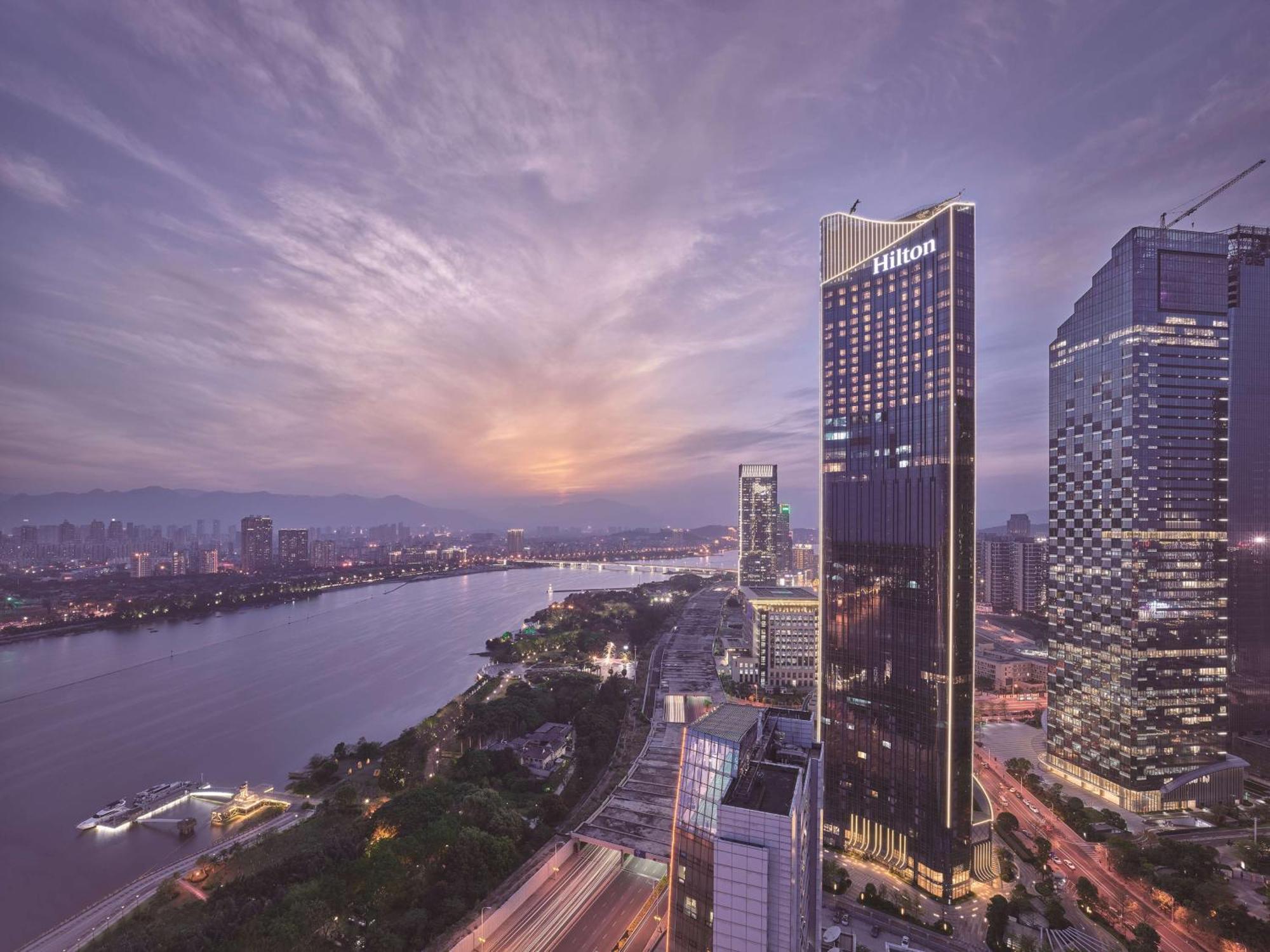 Готель Hilton Fuzhou Фучжоу Екстер'єр фото