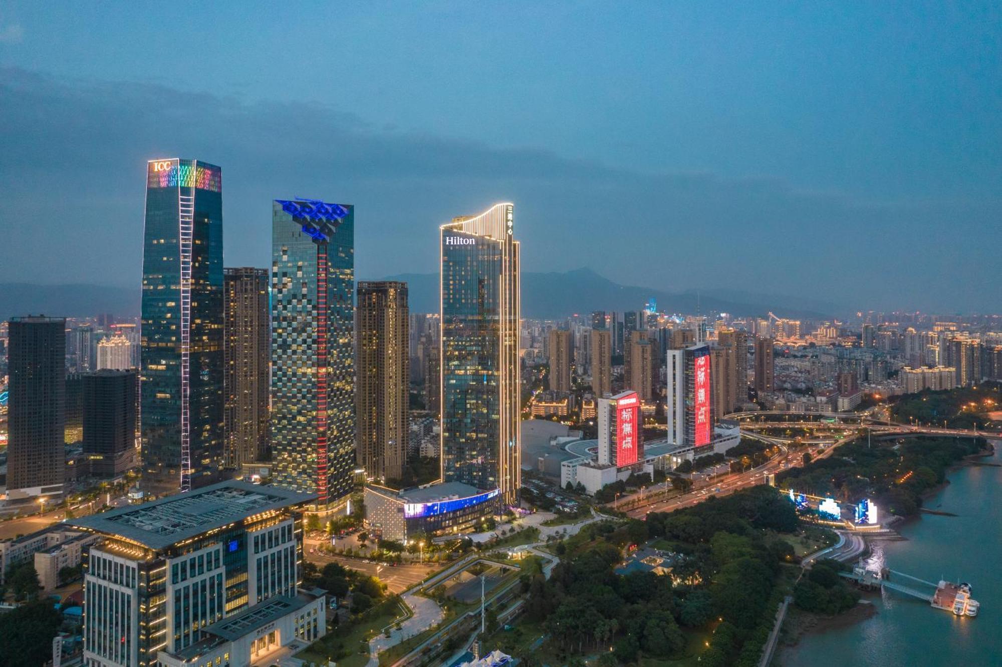 Готель Hilton Fuzhou Фучжоу Екстер'єр фото